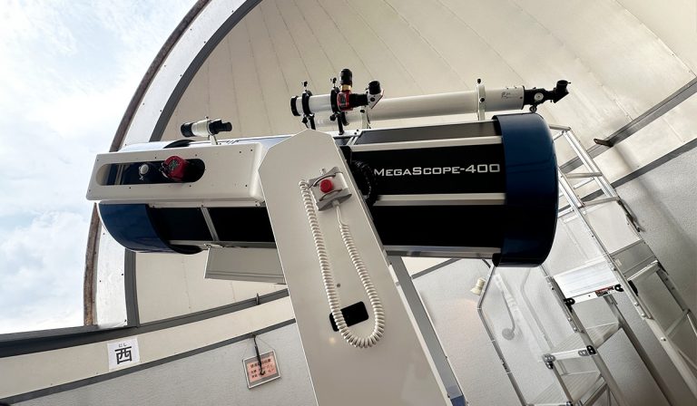 宇宙世紀シリーズ9点+その他2点まとめ売り 宇宙世紀風巡洋艦 Space-century style cruiser: LightHouse